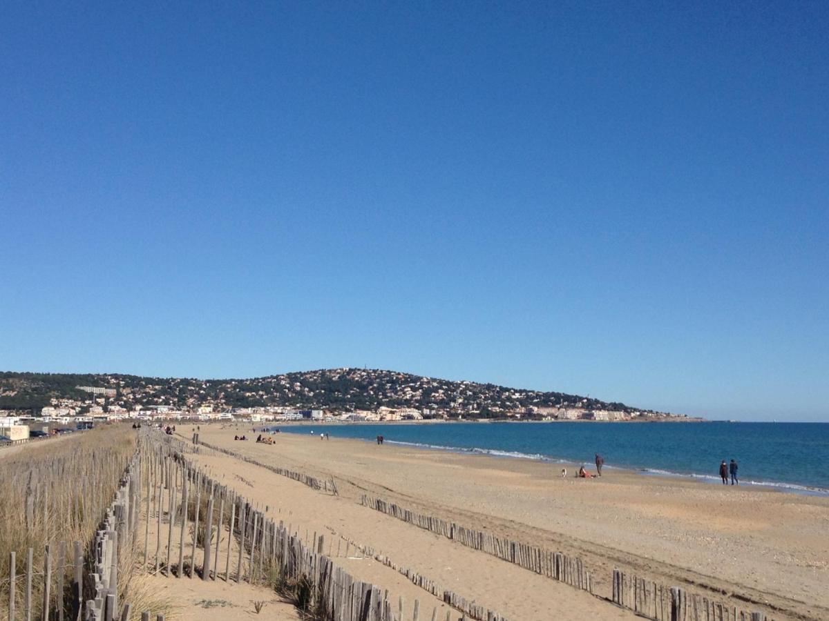 Charmant 2 Pieces Avec Mezzanine, Parking, A 300M De La Plage Et Commerces - Fr-1-338-502 Sete Luaran gambar